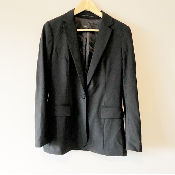 Aritzia Jackets & Blazers - Aritzia T. Babaton black blazer -flawed